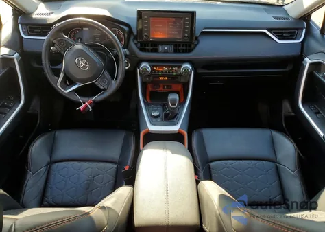 2022 Toyota Rav4 Adventure z USA, uszkodzony, nr VIN 2T3J1RFV1NW276697